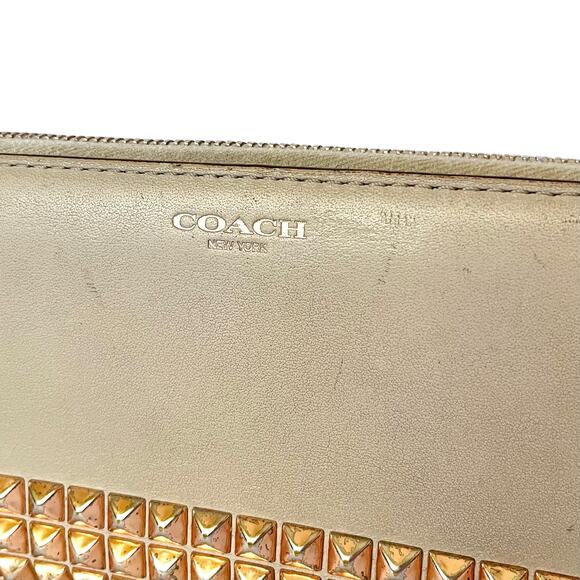 Coach Legacy Studded Accordion Parchment Leather Zip Wallet #F50467 - Picture 7 of 10